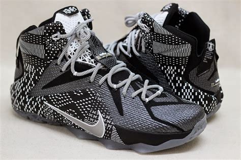 nike lebron 12 black